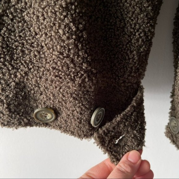 ❌SOLD ❌Noize Miley Short Length faux sherpa teddy trucker jacket olive green - Picture 11 of 11